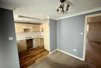 SUd dQhQv0CHOMDdN No Q