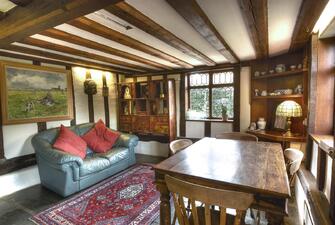 HMKdArn4hE 9ecVcpYQKnA