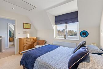 mmV1P3bKokeYYM04WsB vA