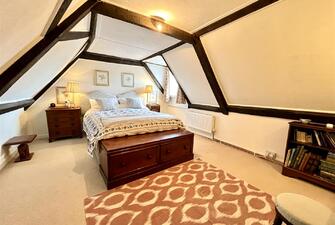 OgDjv Iv0EWiZFhTIYmcBQ