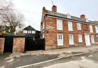 kriYnPFKiUm nt2sPw36nw