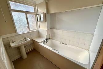 1ZjtgeMadtVORnYesh A6BlrmSc