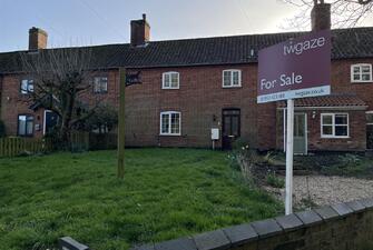 eFa 7qHkPk2tUn OlBeqnw