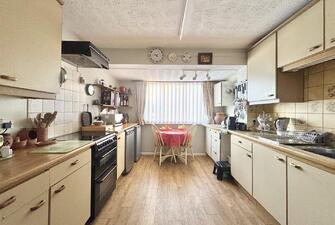 X DhhePMdUmRrP2eplzBBg