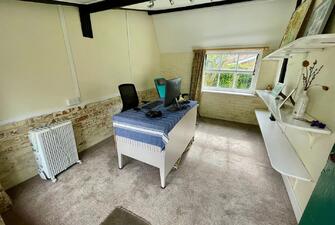 queBujA1NXQ A5x72BrEMykMiw