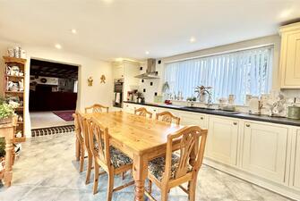 Yh6Qp92IqEaq949V oc6iQ