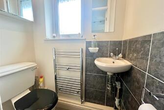 GWB43eIUU jI 6lVt6clg