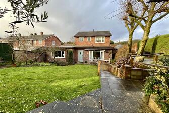 UNr0FLf7Z0 gyATqrvHc1Q