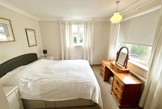 zzT0UrYlGECExKFVX8cBgg