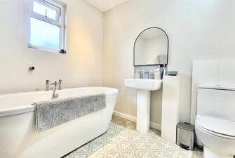 FEEhrJv4S0eniDtJNhGiBA