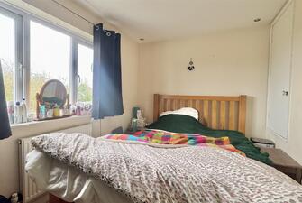 kqH4BpmAhUy8xpNs6kSt0Q