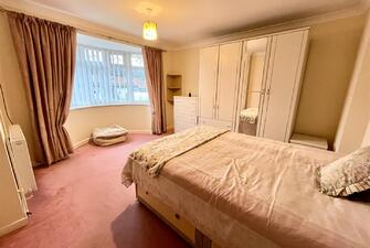 EulC5dJYcUGY qciaob2oA