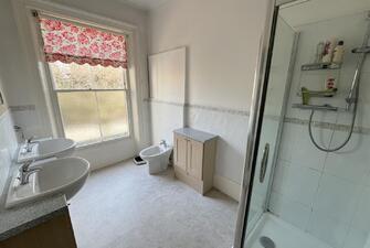 I9zrPi4kOESVF2sUns8U5w