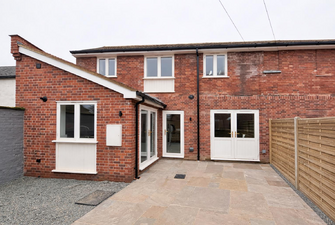 Le5y0JIXs06stKN3tuI53w