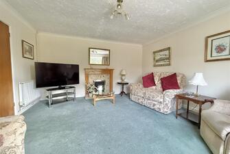 UkpLL7i C0 1l Zh9aSaPg