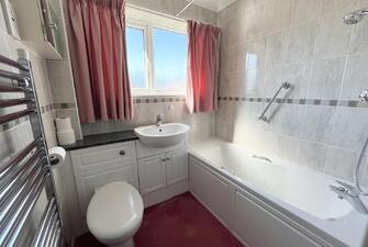 V7UuIRgFR0KsBoKaunwGUQ