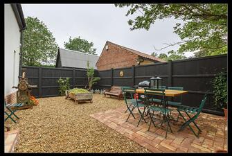 Nr0DKCWmM0eo3N 6UMYXNg