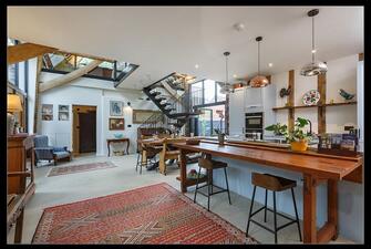 ukHjA6hoSEq6 OAMiWLm5Q