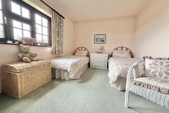 6WnzWXwuPkaEFQvTjiFaWw