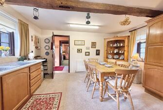 ElUvie uN0G0bUnfSDjh7w