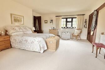 J7 uja6L ECKatp3OYX Nw