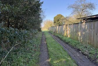 jH 44ae2EkeX01Iz7x 82A