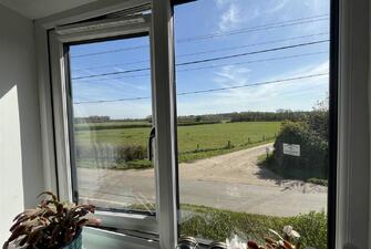 J 6LulTsAk d NS9lghpXQ