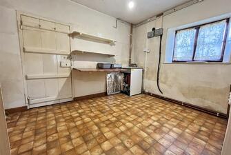 oQXx1QLakWZlTnVznGq7A