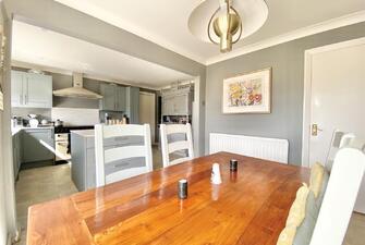 VshiwE9KwUqFZRODbLsaDA