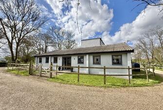 D6Jy3GOjE0mLqZUlUQcqKA