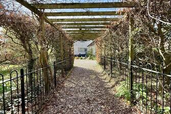 749PF87boUGhSLHmo26bRQ