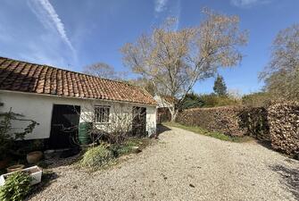 zIAl64XsAESrs aQLUfFEQ