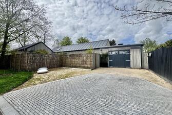 i9 b1gK0S06KYgLJ uZomw