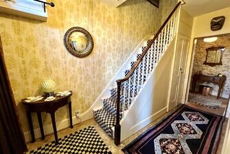 abKN1 TAiEaLZq8wTdUf8g