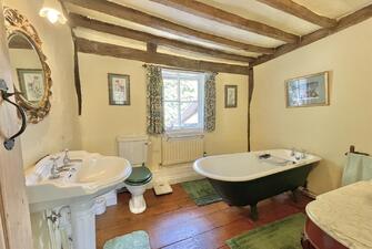 9Dvv02EmUS7Bs2UESk2BA