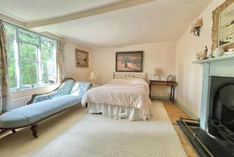 P1v9tZVwQk6htft1KuXvYw