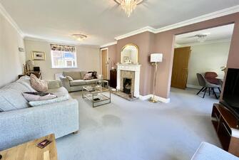 UdlLtmghLUWllS1QcK8AhA