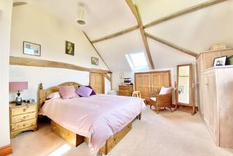 3y74PxKc8Um1qE7f8uguXw