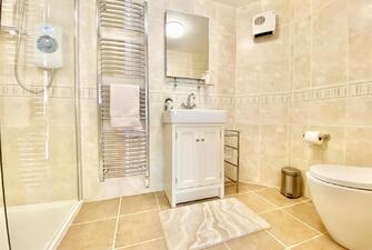 UgTvajt2e0e0Pf4Tpw9 vw