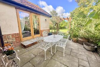 d6lH2TBbwUyidyWaoex5xQ